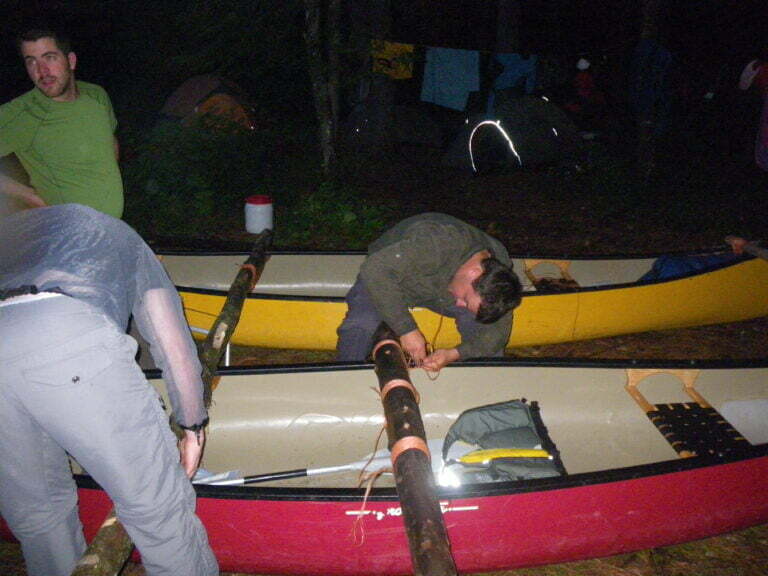 constructing canoe trimaran